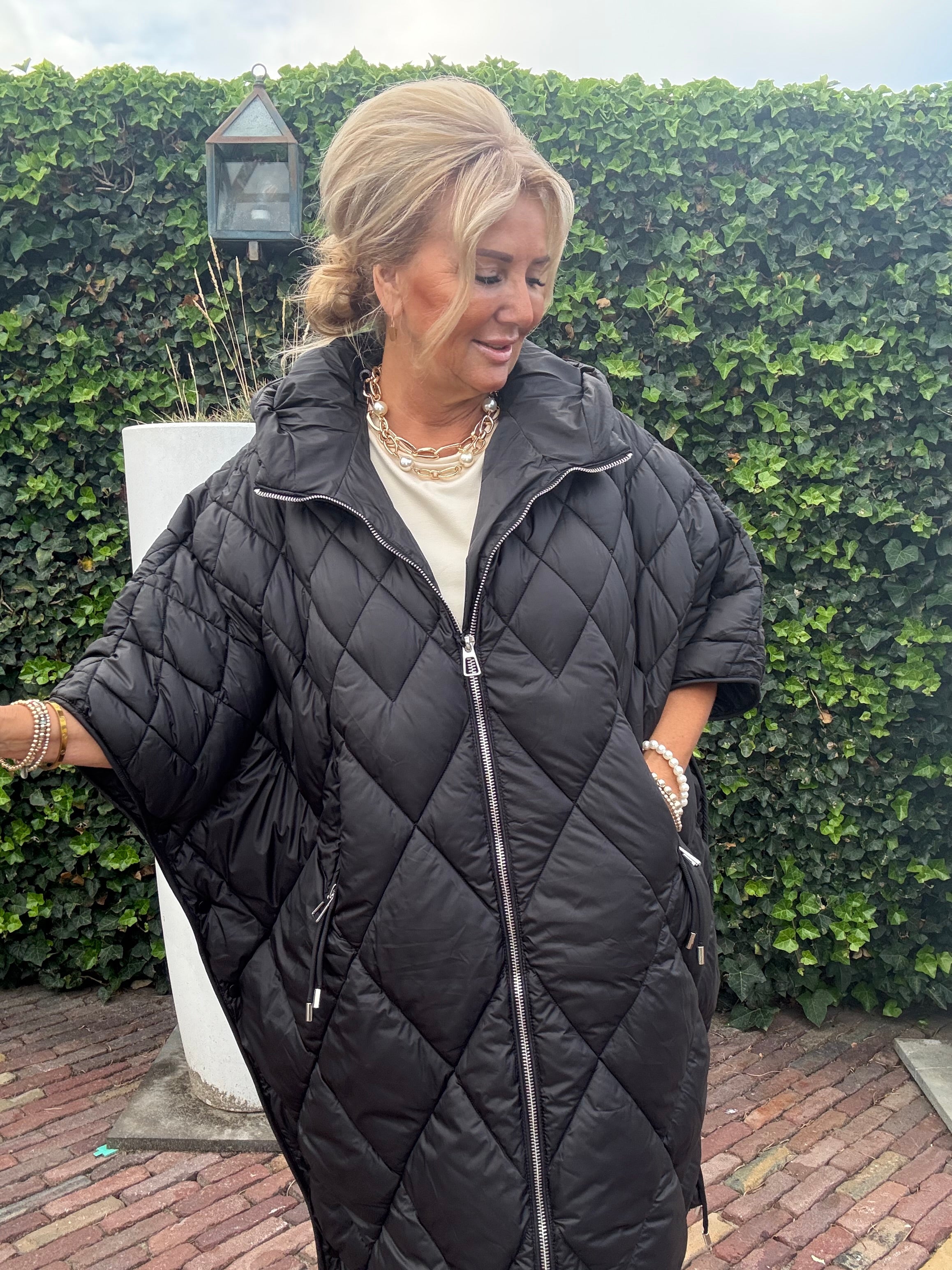 Bodywarmer Long Quilted Zwart